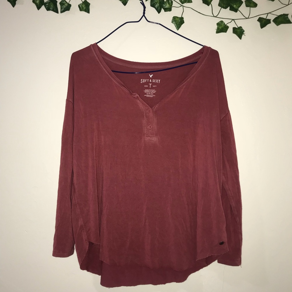Soft and Sexy maroon tee